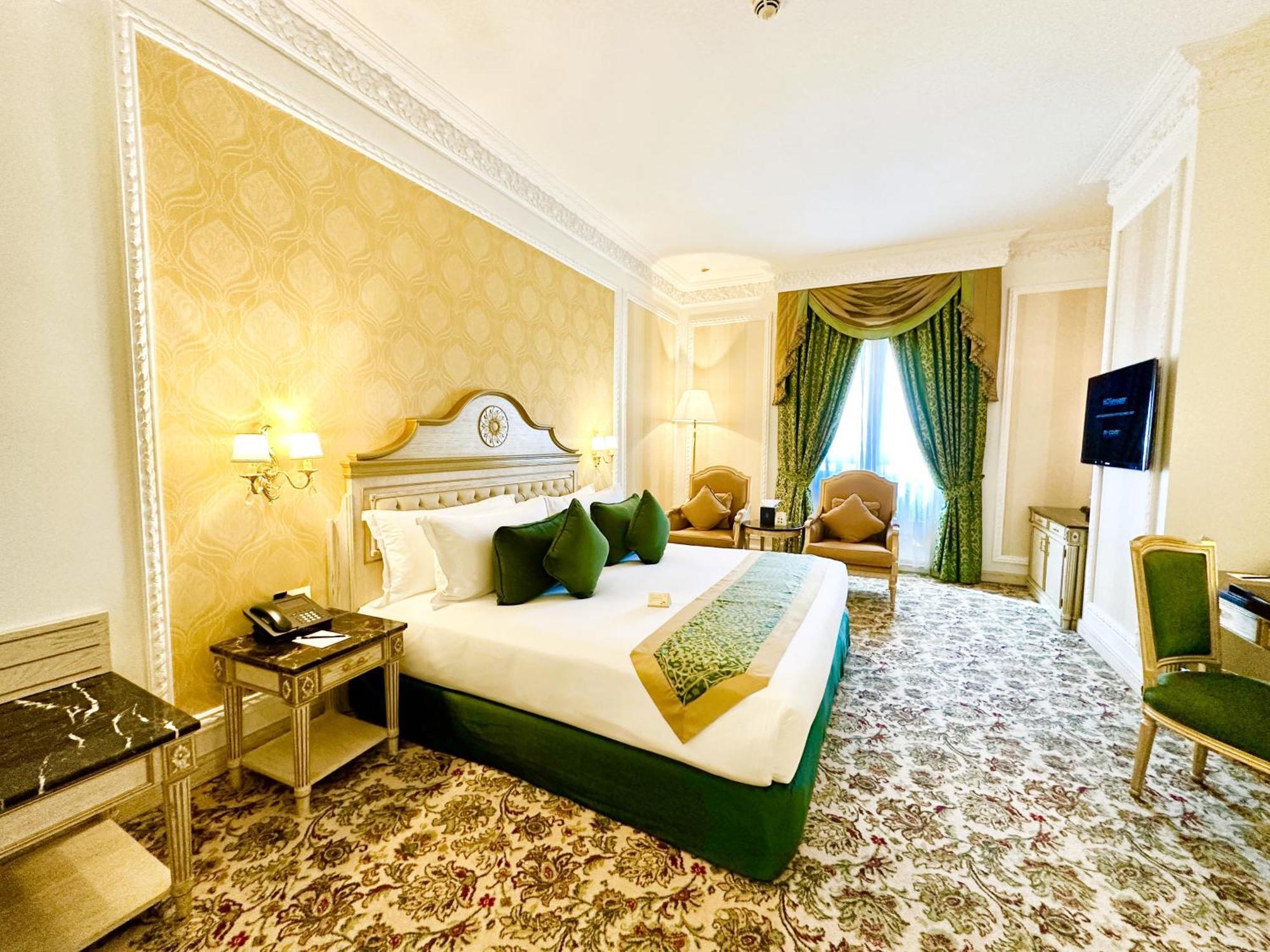 King Guest Room,1602349088:JPEG