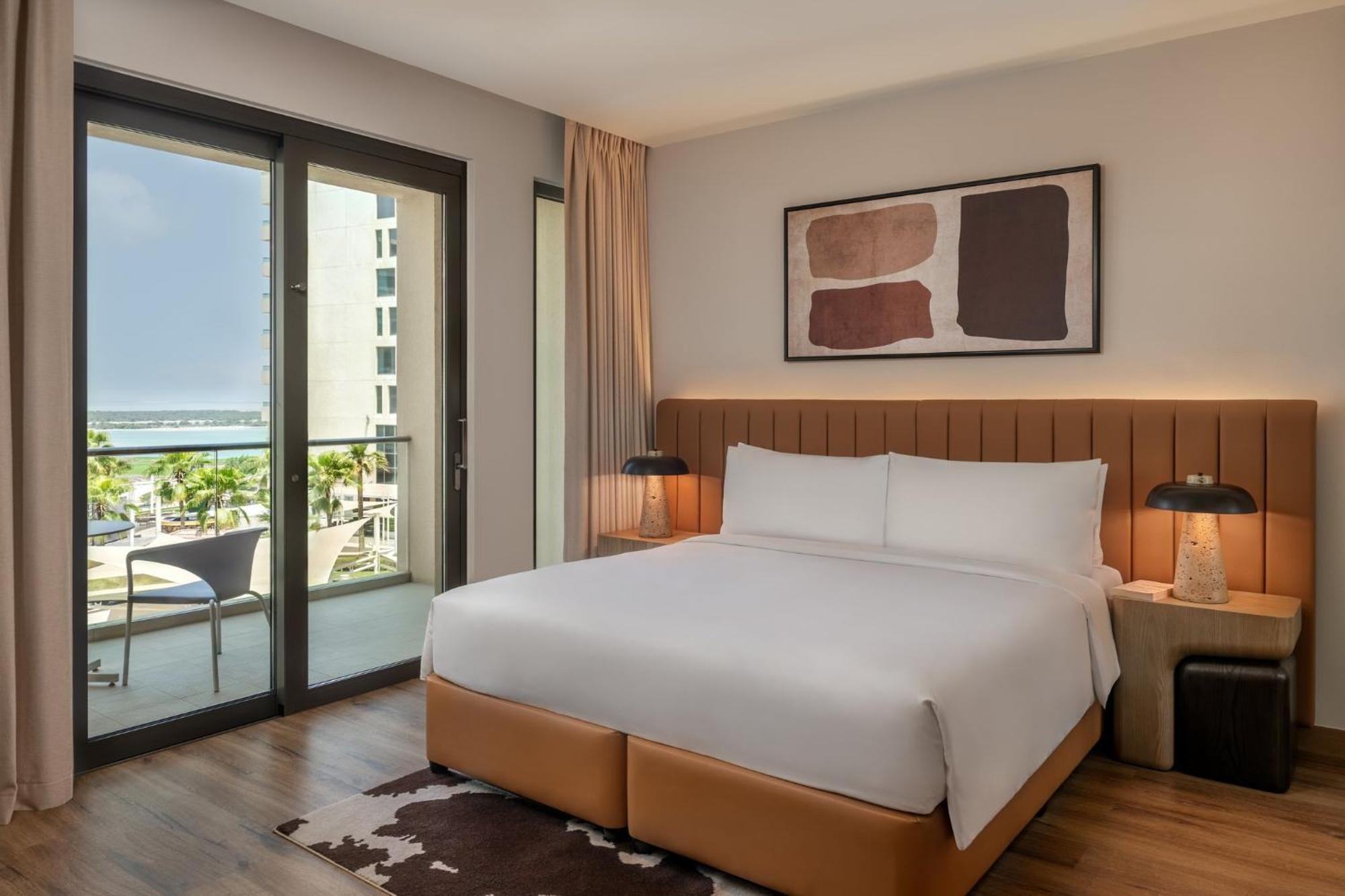 One-Bedroom Suite Pool View Theme Park Access,1704905319:JPEG