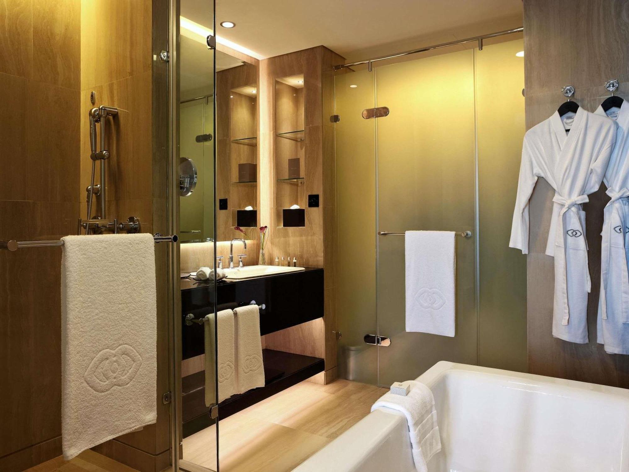 Superior Twin Room City View