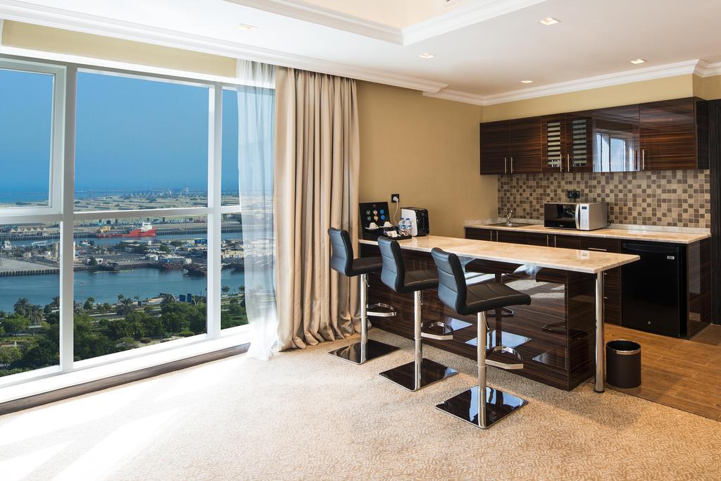 Penthouse Suite